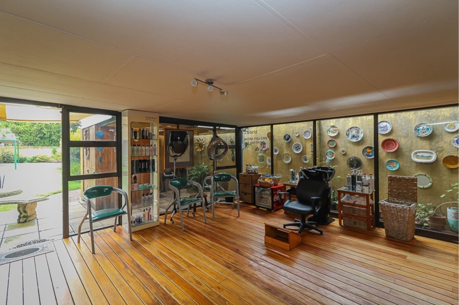 4 Bedroom Property for Sale in Selcourt Gauteng