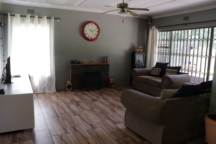 3 Bedroom Property for Sale in Mimosa Park Gauteng