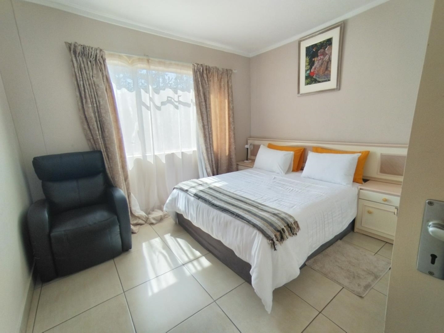 2 Bedroom Property for Sale in Menlyn Gauteng