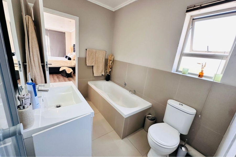 2 Bedroom Property for Sale in Riepen Park Gauteng
