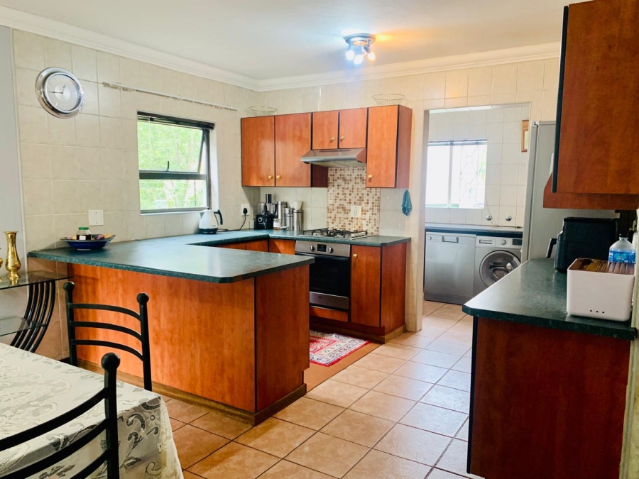 4 Bedroom Property for Sale in Jordaan Park Gauteng