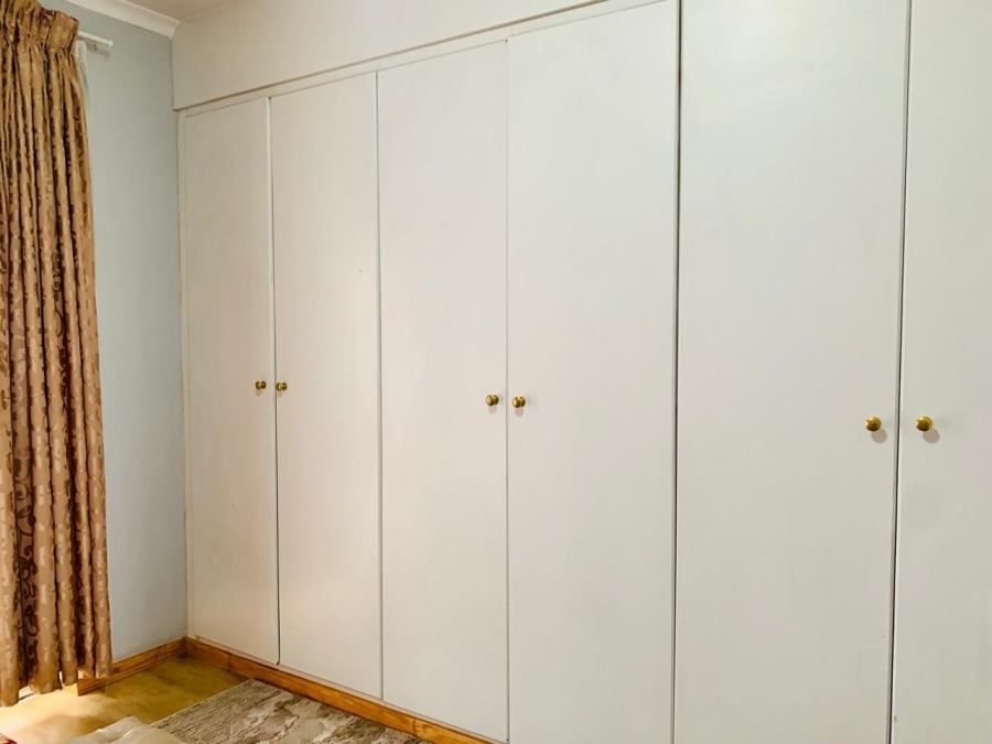 4 Bedroom Property for Sale in Jordaan Park Gauteng