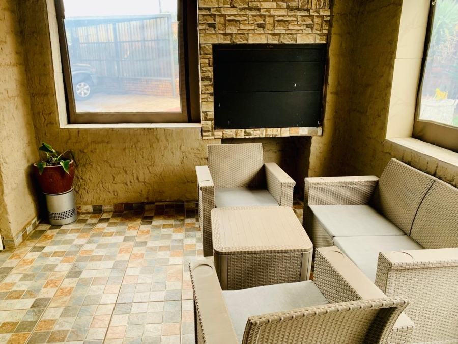 4 Bedroom Property for Sale in Jordaan Park Gauteng