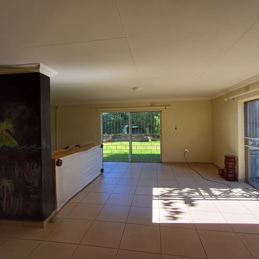 4 Bedroom Property for Sale in New Kentucky Gauteng