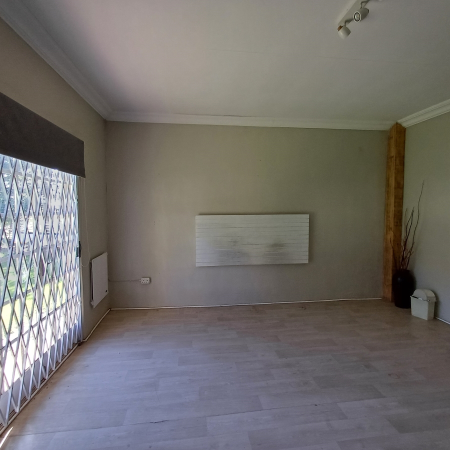4 Bedroom Property for Sale in New Kentucky Gauteng