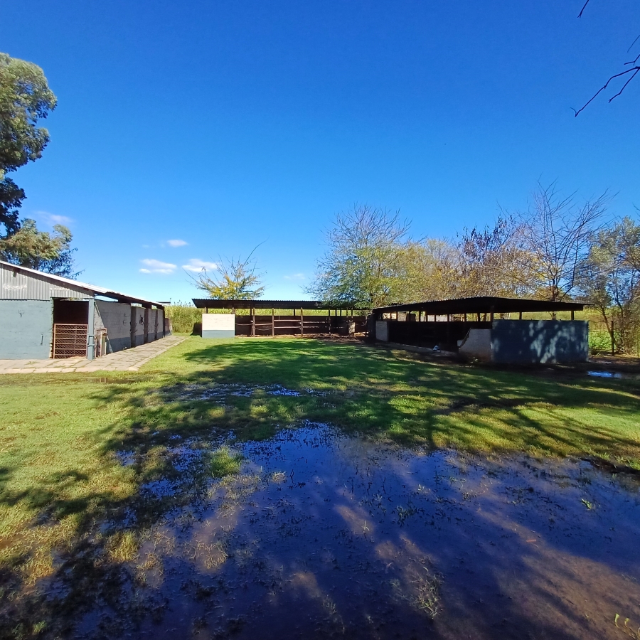 4 Bedroom Property for Sale in New Kentucky Gauteng