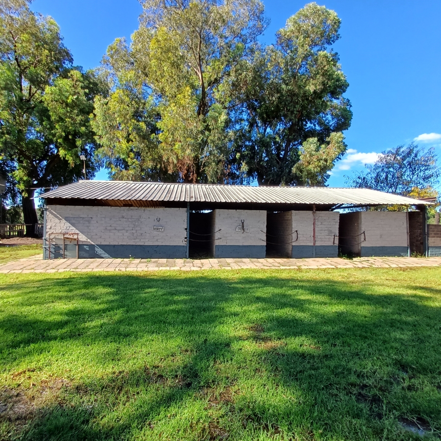 4 Bedroom Property for Sale in New Kentucky Gauteng