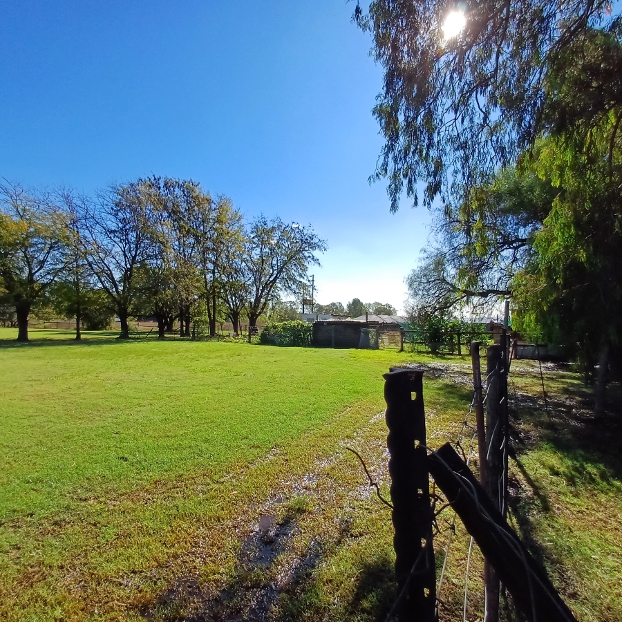 4 Bedroom Property for Sale in New Kentucky Gauteng