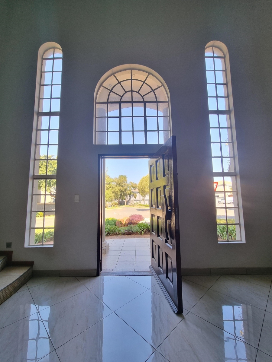 3 Bedroom Property for Sale in Parkhaven Gauteng
