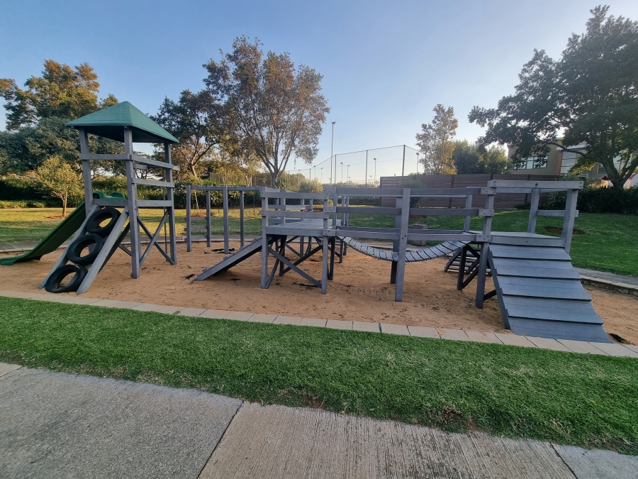 3 Bedroom Property for Sale in Parkhaven Gauteng