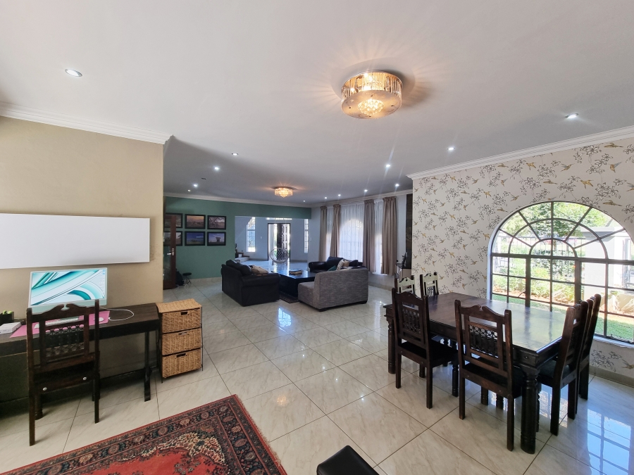 3 Bedroom Property for Sale in Parkhaven Gauteng