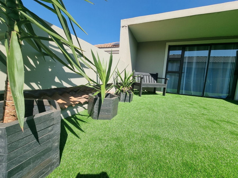 3 Bedroom Property for Sale in Parkhaven Gauteng