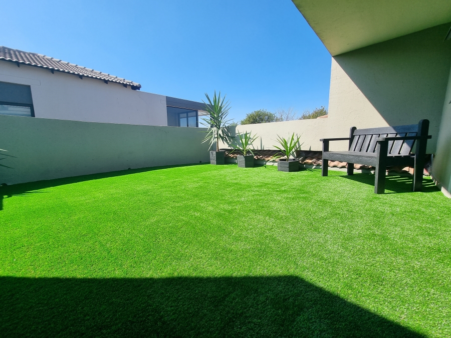 3 Bedroom Property for Sale in Parkhaven Gauteng