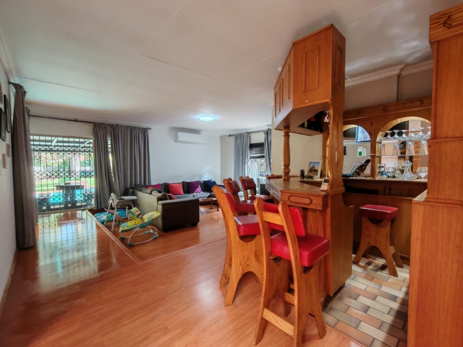 4 Bedroom Property for Sale in Three Rivers Gauteng