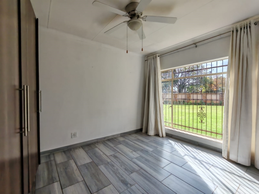 4 Bedroom Property for Sale in Three Rivers Gauteng