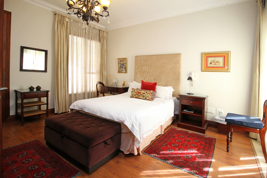 4 Bedroom Property for Sale in Waverley Gauteng