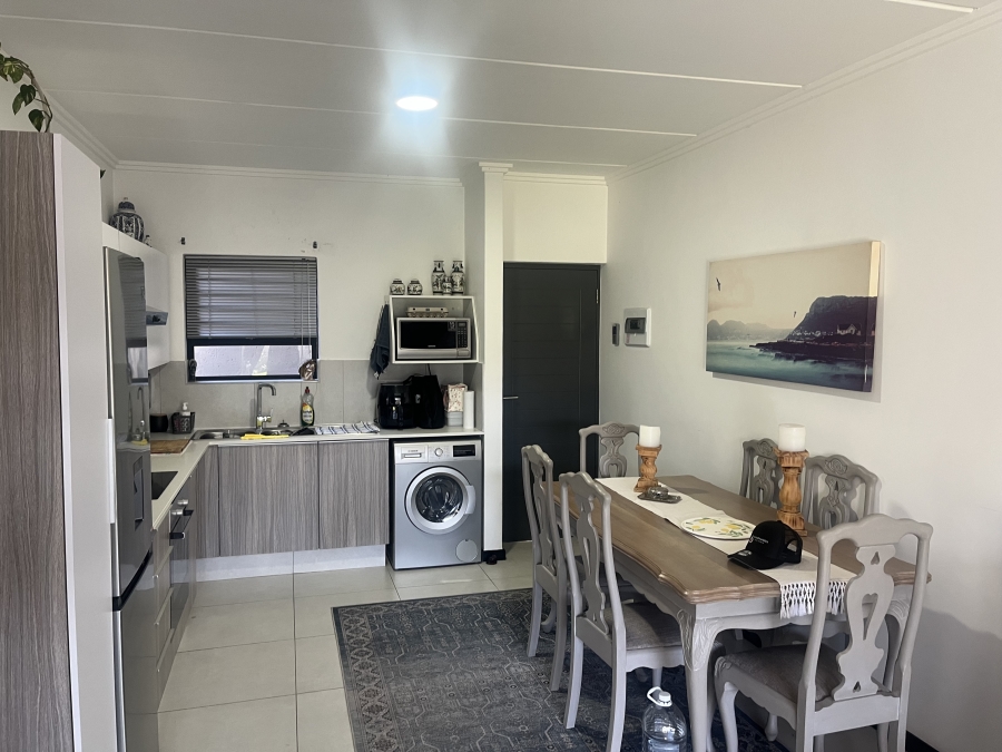 To Let 2 Bedroom Property for Rent in Craigavon Gauteng