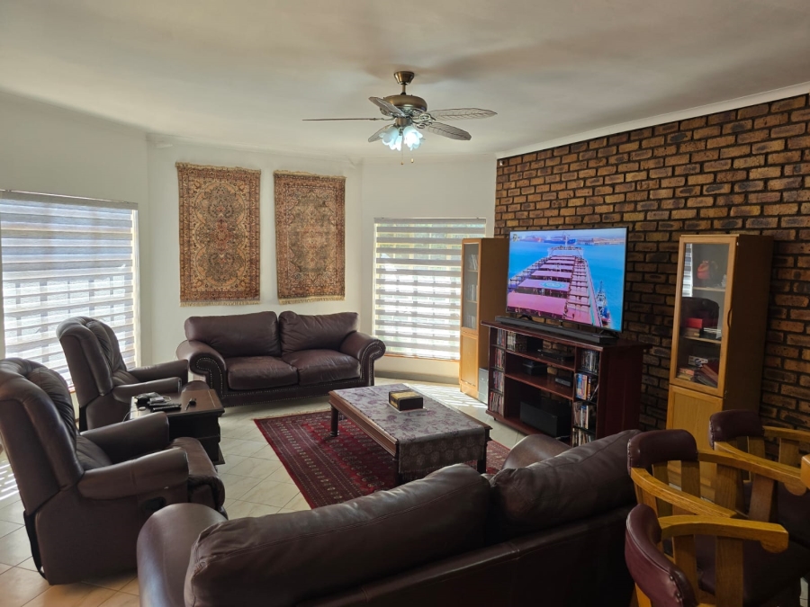 4 Bedroom Property for Sale in Terenure Gauteng