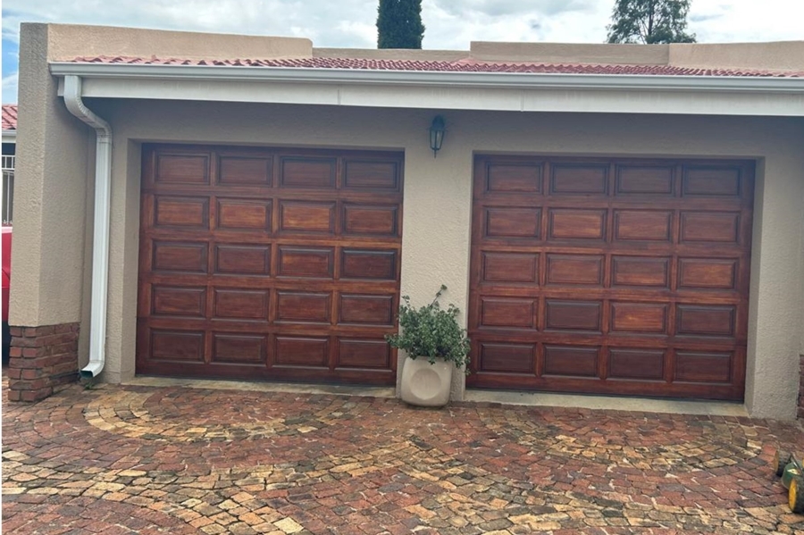 To Let 4 Bedroom Property for Rent in Parkrand Gauteng