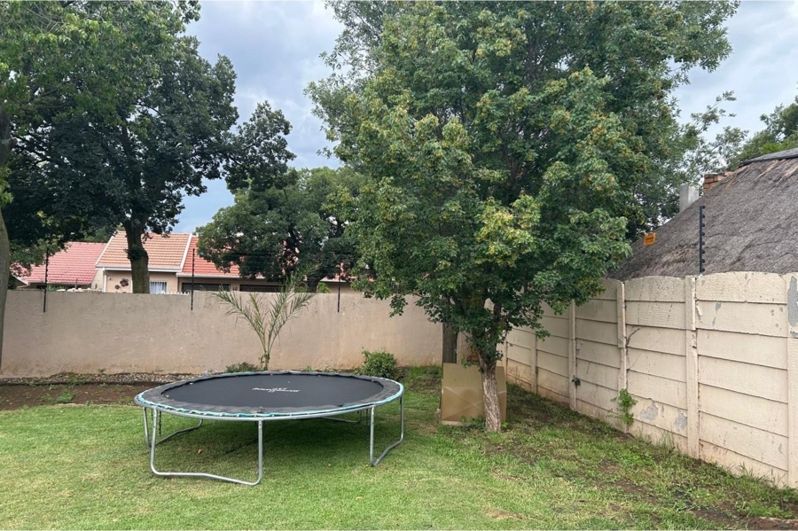 To Let 4 Bedroom Property for Rent in Parkrand Gauteng