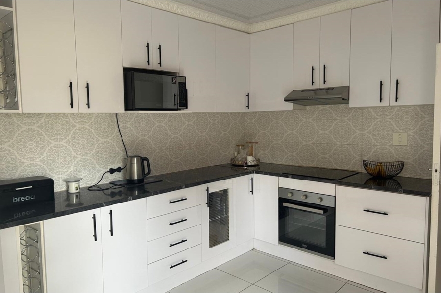 To Let 4 Bedroom Property for Rent in Parkrand Gauteng