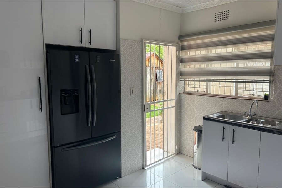 To Let 4 Bedroom Property for Rent in Parkrand Gauteng