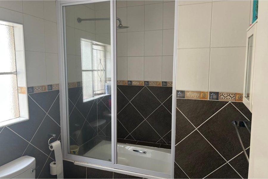 To Let 4 Bedroom Property for Rent in Parkrand Gauteng