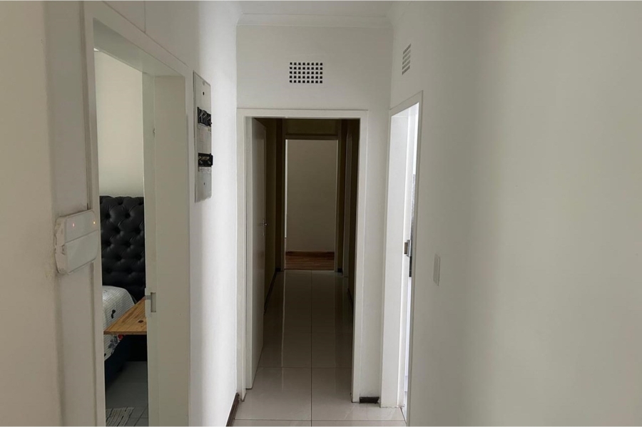 To Let 4 Bedroom Property for Rent in Parkrand Gauteng