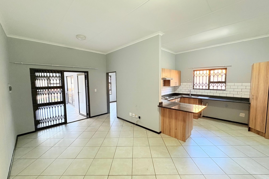 To Let 2 Bedroom Property for Rent in Goedeburg Gauteng