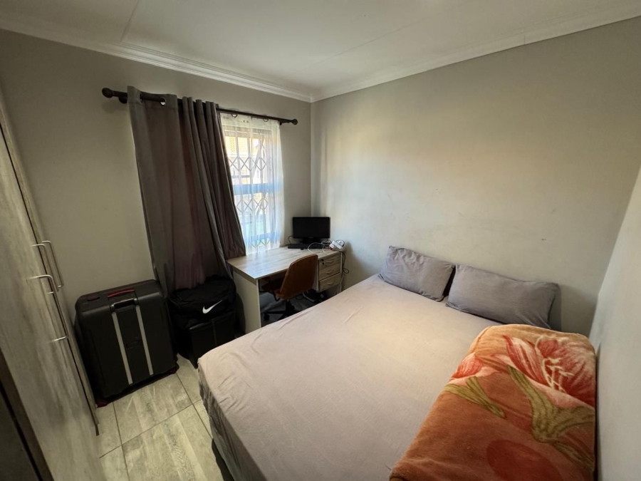 To Let 3 Bedroom Property for Rent in Sunair Park Gauteng
