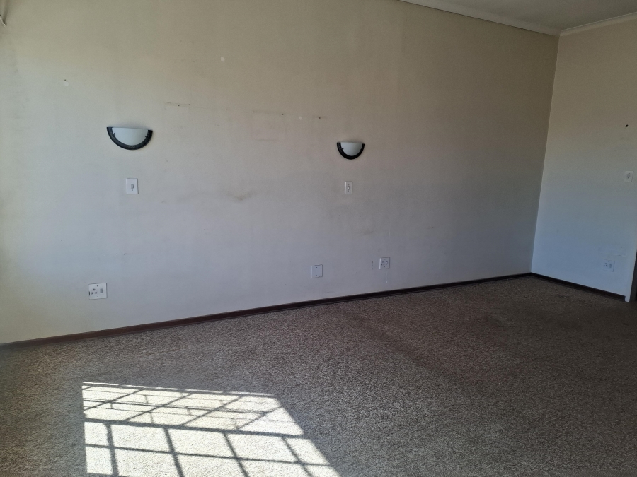 3 Bedroom Property for Sale in Westonaria Gauteng