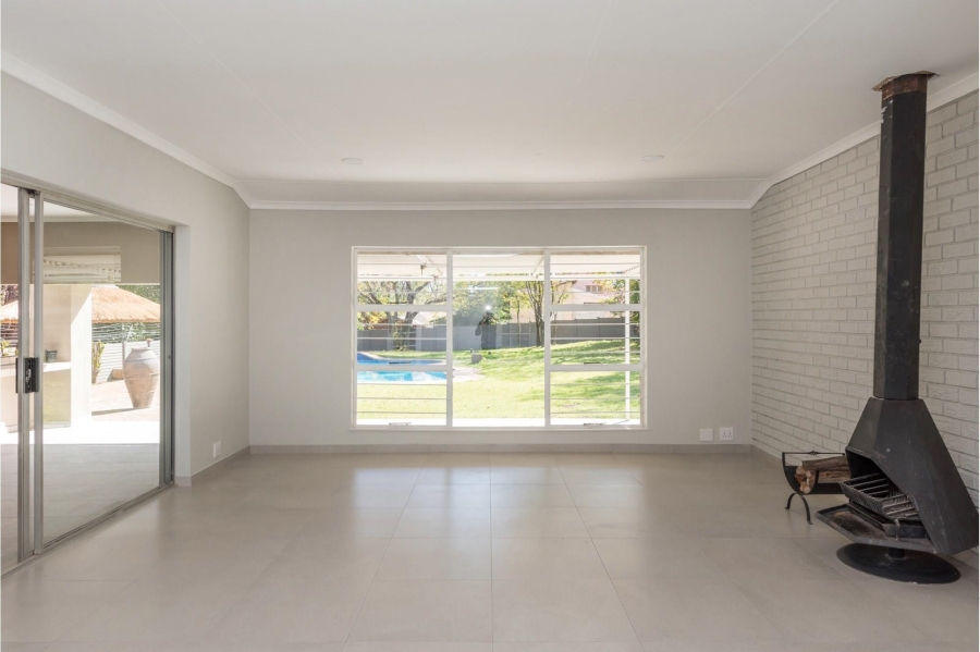 To Let 4 Bedroom Property for Rent in Fourways Gauteng
