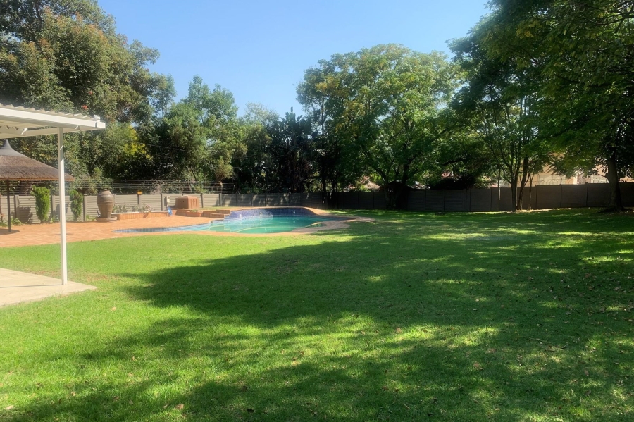 To Let 4 Bedroom Property for Rent in Fourways Gauteng