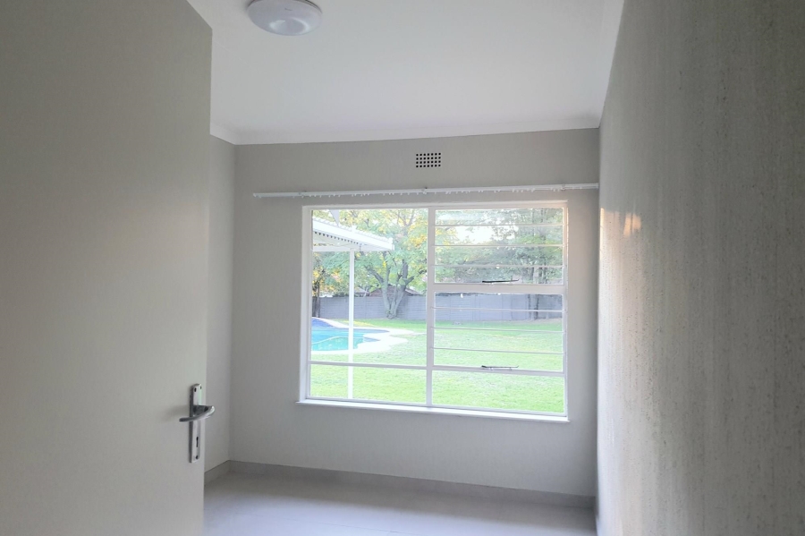To Let 4 Bedroom Property for Rent in Fourways Gauteng