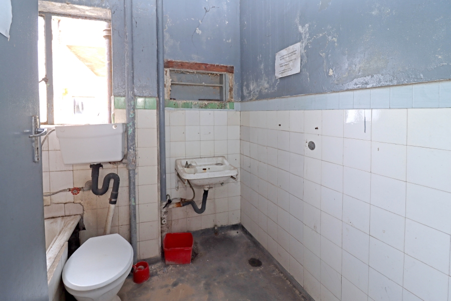 20 Bedroom Property for Sale in Doornfontein Gauteng