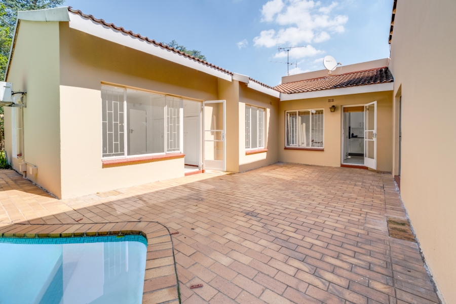3 Bedroom Property for Sale in Bryanston Gauteng