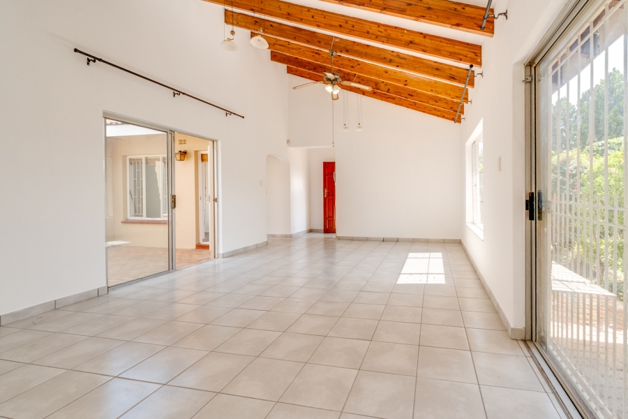 3 Bedroom Property for Sale in Bryanston Gauteng