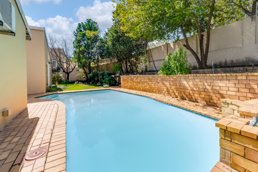 3 Bedroom Property for Sale in Bryanston Gauteng