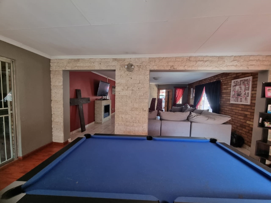 3 Bedroom Property for Sale in  Dalpark Ext 11 Gauteng