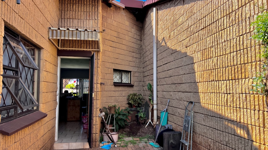 3 Bedroom Property for Sale in Krugersdorp North Gauteng
