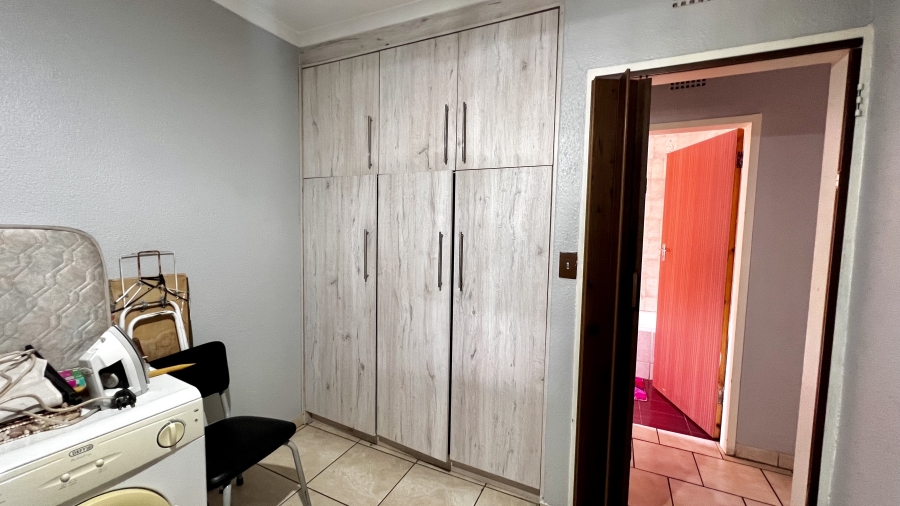 3 Bedroom Property for Sale in Krugersdorp North Gauteng