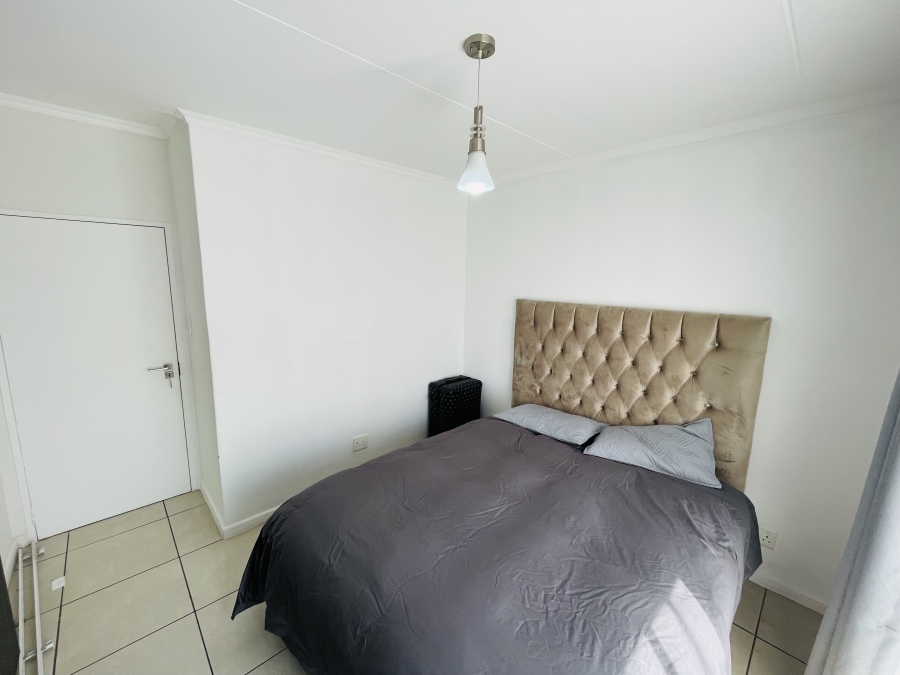 2 Bedroom Property for Sale in Petervale Gauteng