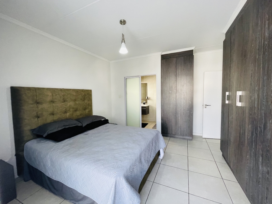 2 Bedroom Property for Sale in Petervale Gauteng