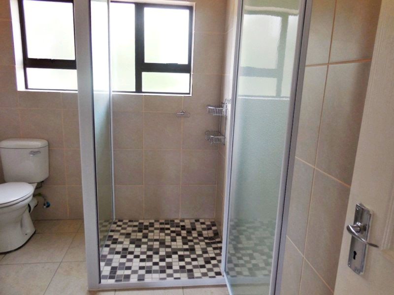 To Let 2 Bedroom Property for Rent in Woodmead Gauteng