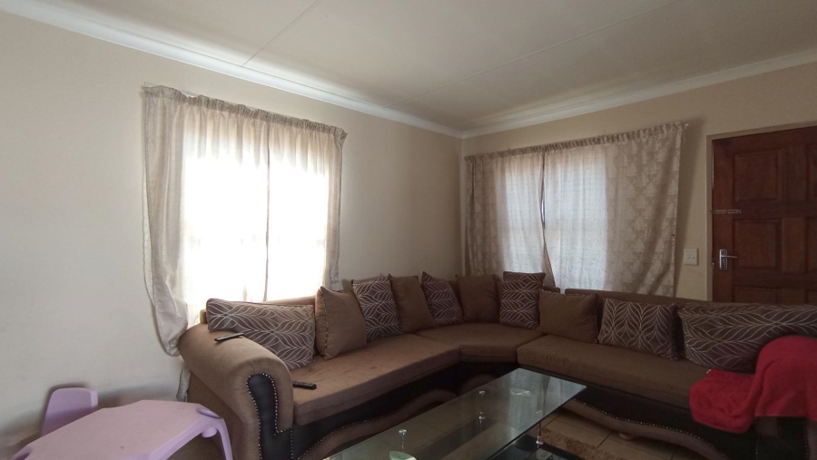 2 Bedroom Property for Sale in Thatch Hill Estate Gauteng