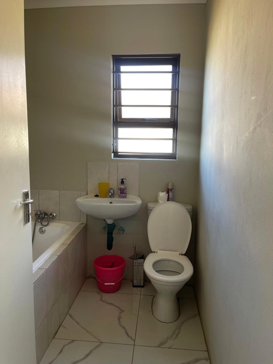 3 Bedroom Property for Sale in Windmill Park Gauteng