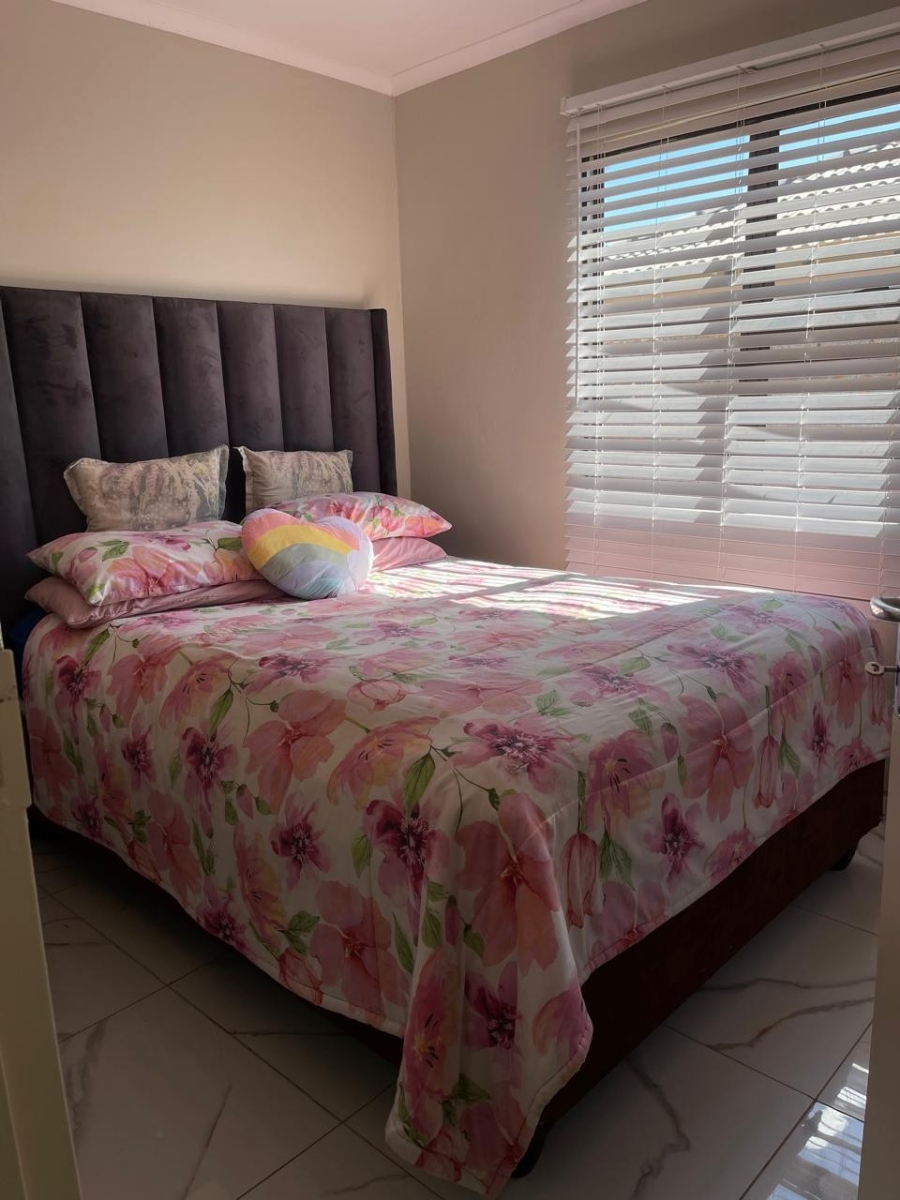 3 Bedroom Property for Sale in Windmill Park Gauteng