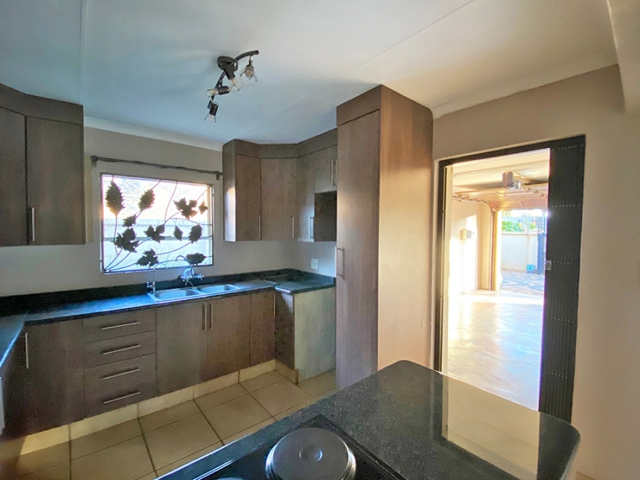 2 Bedroom Property for Sale in Dal Fouche Gauteng