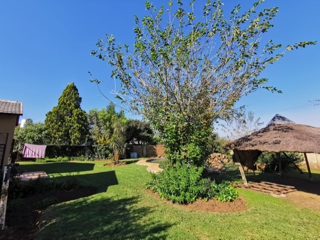 3 Bedroom Property for Sale in Brackendowns Gauteng