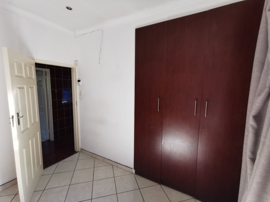 3 Bedroom Property for Sale in Brackendowns Gauteng